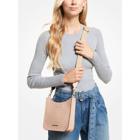 New Michael Kors Briley Small Logo Messenger Bag Ballet - Picture 2 of 4